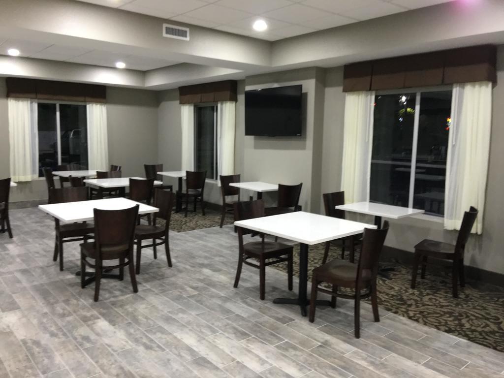 Americas Best Value Inn & Suites Horn Lake Exterior photo